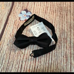 NWT Crewcuts little kid’s black bow tie